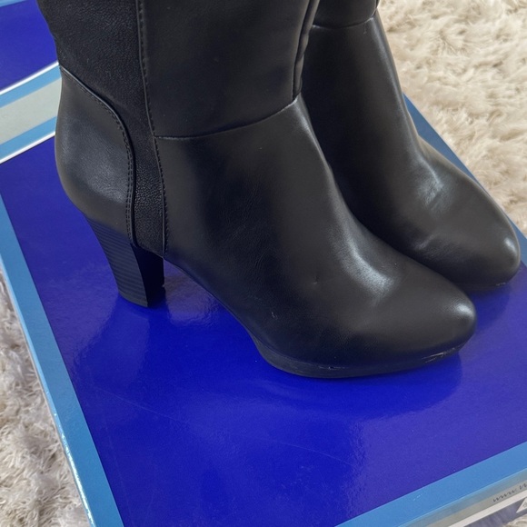 White Mountain - size 6- Elegant Black Knee-High Women's Boots✨NIB✨ - Picture 2 of 9